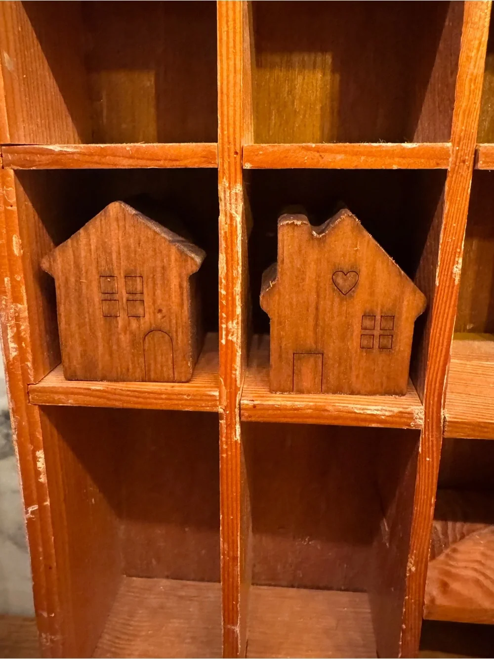 Wooden House Wall Decor - Brown Trinkets
